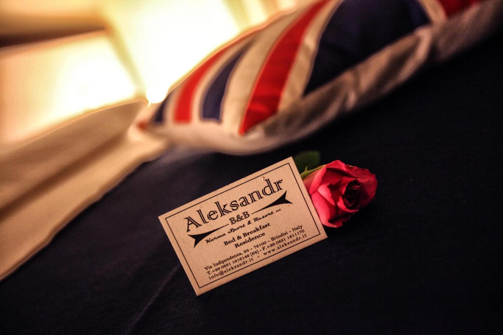Aleksandr Brindisi Luaran gambar